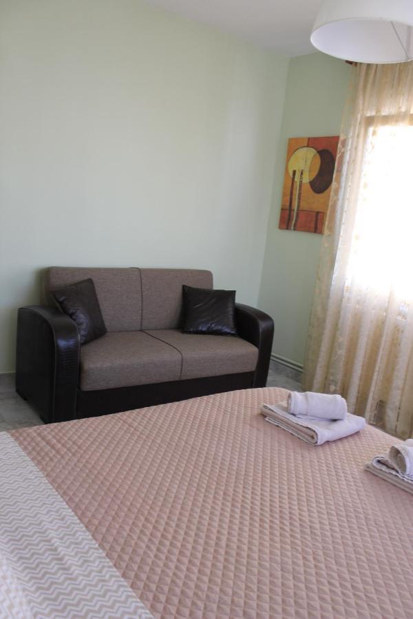 Comfortable Apartment In The Center Of Alexandroupolis Esterno foto